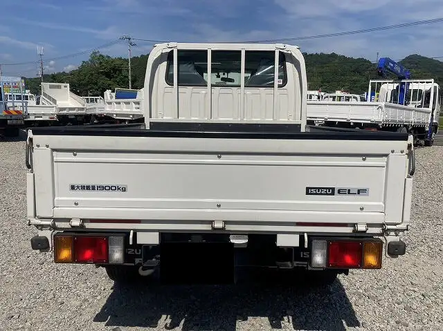 いすゞ エルフ 小型 平ボディ Wキャブ 2RG-NJS88Aの中古トラック画像3