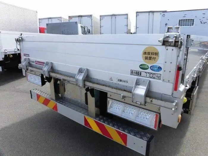 三菱 ファイター 中型/増トン 平ボディ アルミブロック エアサスの中古トラック画像6