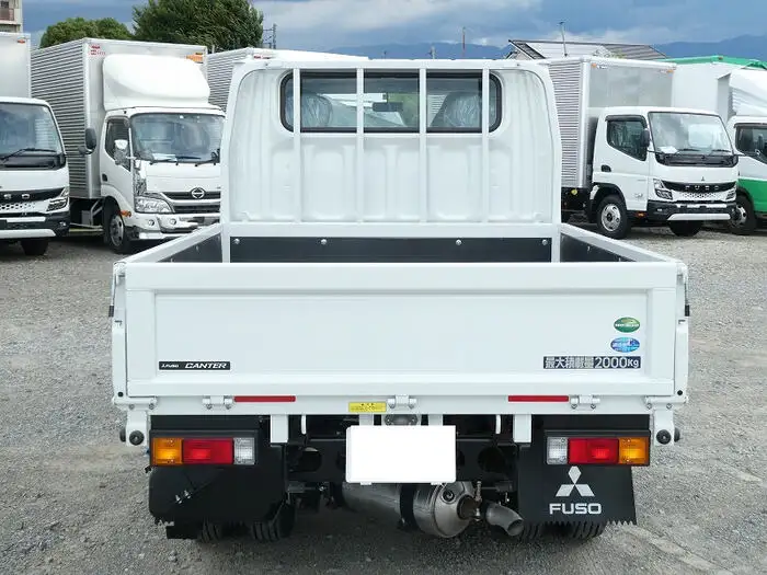 三菱 キャンター 小型 平ボディ Wキャブ 2RG-FBA20の中古トラック画像6