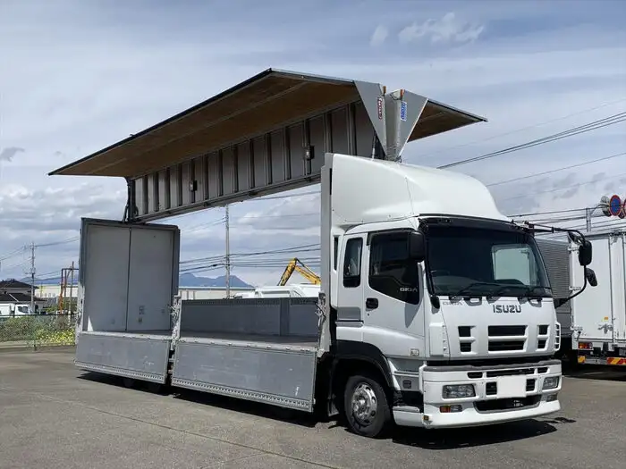 いすゞ ギガ 大型 ウイング PKG-CYJ77W8 の中古トラック【車両No