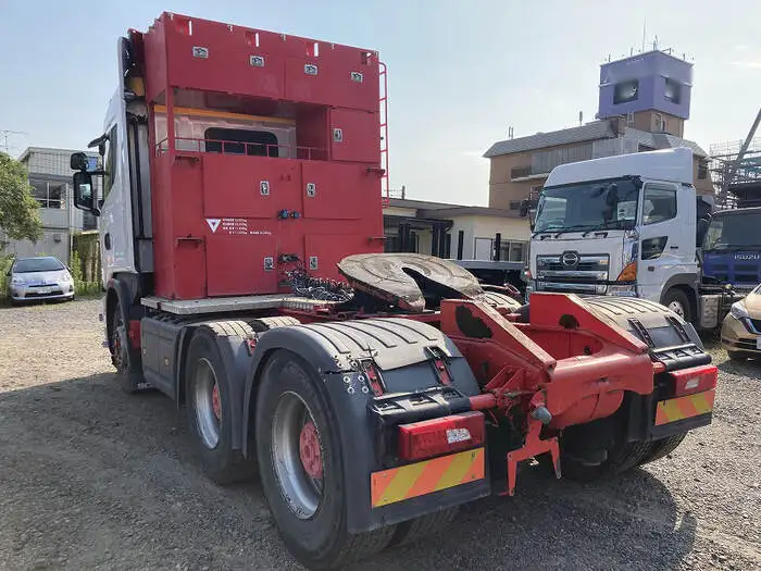 スカニア トラック 大型 トラクター ハイルーフ 2デフの中古トラック画像6