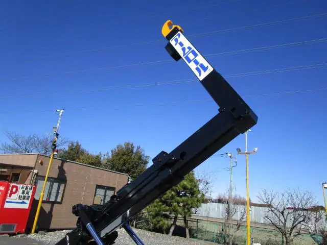 三菱 キャンター 小型 アームロール ツインホイスト 2RG-FBAV0の中古トラック画像6