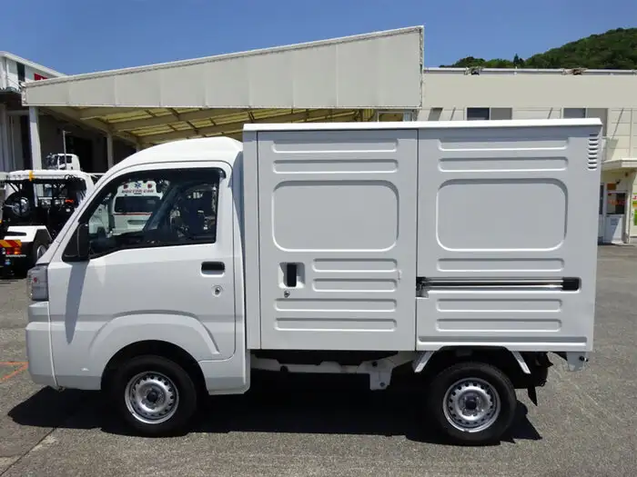 ダイハツ ハイゼット  アルミバン EBD-S500P H31/R1の中古トラック画像4