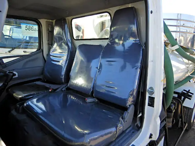 三菱 キャンター 小型 タンク車 バキューム PDG-FE73Dの中古トラック画像15