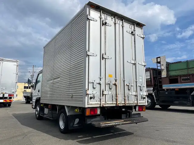 いすゞ エルフ 小型 アルミバン BKG-NHR85AN H23の中古トラック画像4