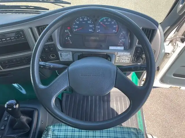 日産UD コンドル 中型/増トン 平ボディ ベッド PB-MK36Aの中古トラック画像13