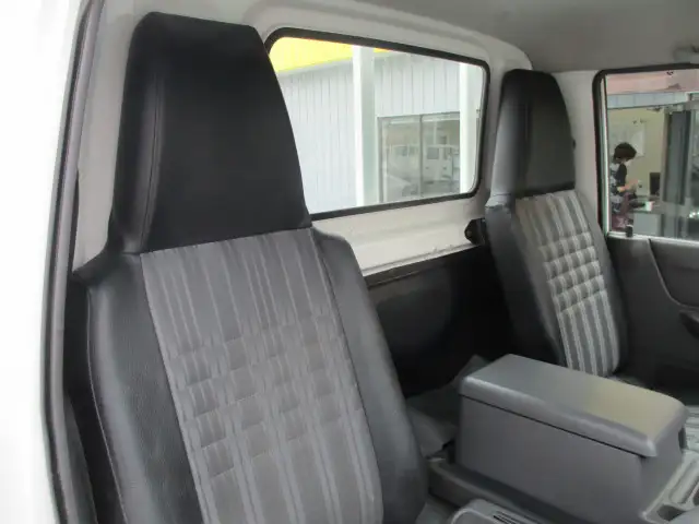 マツダ ボンゴ 小型 平ボディ DBF-SLP2T H29の中古トラック画像14