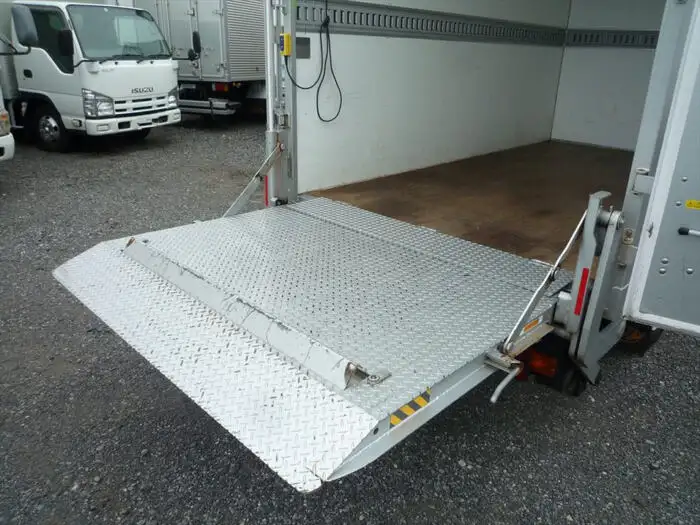 トヨタ トヨエース 小型 アルミバン パワーゲート ABF-TRY230の中古トラック画像10