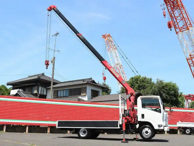 いすゞ エルフ 小型 クレーン付 3段 ラジコンの中古トラック画像3