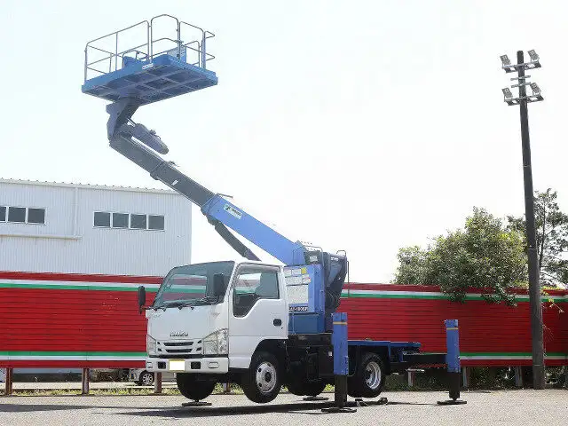 いすゞ エルフ 小型 高所・建柱車 高所作業車 BKG-NKR85ANの中古トラック画像4