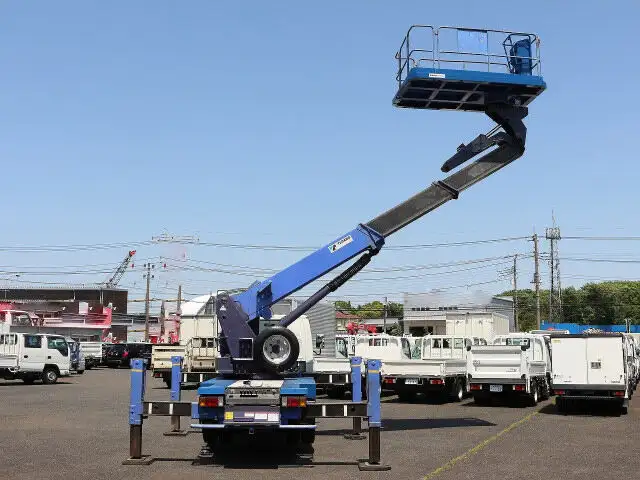 いすゞ エルフ 小型 高所・建柱車 高所作業車 BKG-NKR85ANの中古トラック画像6