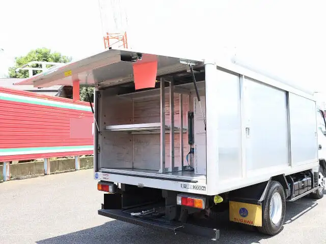 三菱 キャンター 小型 アルミバン ボトルカー サイドドアの中古トラック画像8