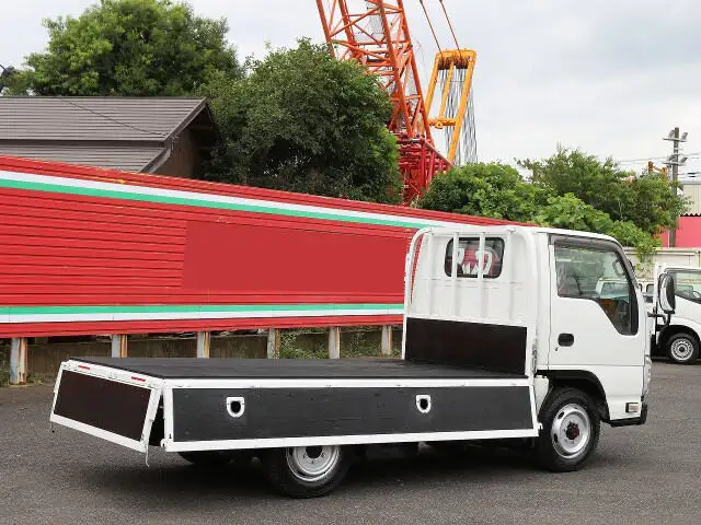 いすゞ エルフ 小型 平ボディ TKG-NHS85A H26の中古トラック画像4