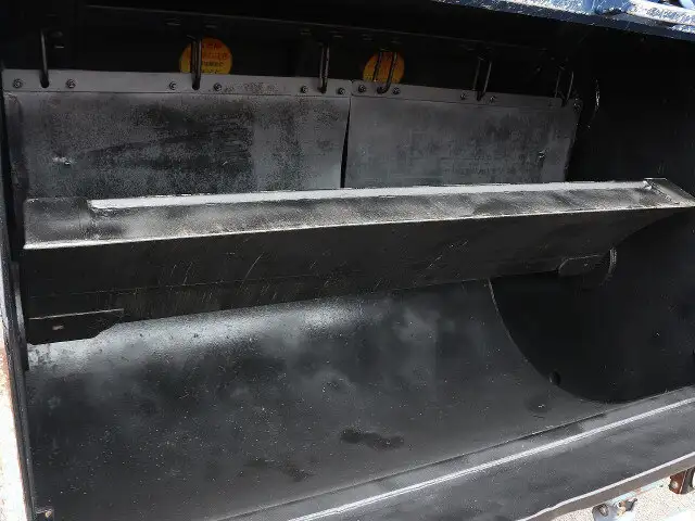 日野 デュトロ 小型 パッカー車 巻き込み式 回転ダンプ式の中古トラック画像11