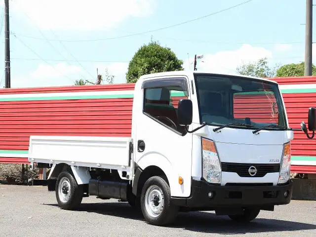 日産 アトラス 小型 平ボディ TKG-SZ5F24 H28の中古トラック画像2