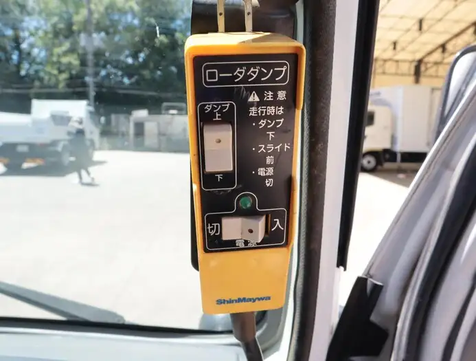 いすゞ エルフ 小型 ダンプ ローダー TPG-NKR85ANの中古トラック画像像17