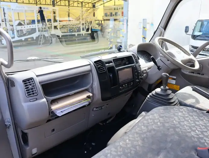 日野 デュトロ 小型 高所・建柱車 高所作業車 電工仕様の中古トラック画像7