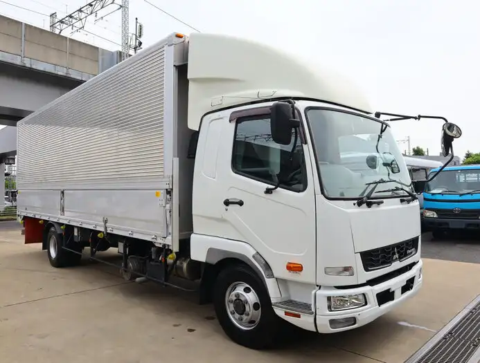 三菱 ファイター 中型/増トン ウイング ベッド TKG-FK61Fの中古トラック画像2