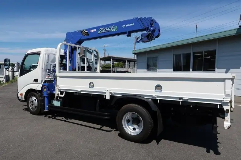 トヨタ ダイナ 小型 クレーン付 4段 ラジコンの中古トラック画像4