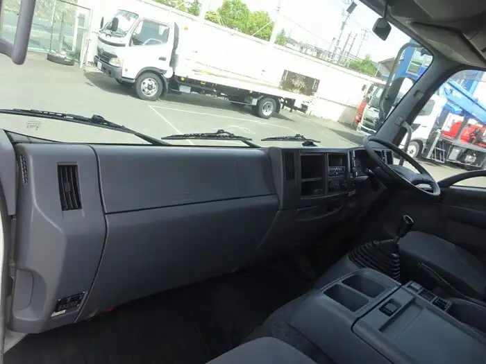 いすゞ フォワード 中型/増トン 平ボディ TKG-FRR90S2 H29の中古トラック画像10