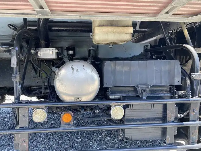 いすゞ ギガ 大型 タンク車 バキューム KL-CVR23H4の中古トラック画像15
