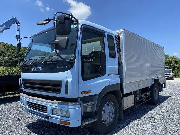 いすゞ ギガ 大型 タンク車 バキューム KL-CVR23H4の中古トラック画像1