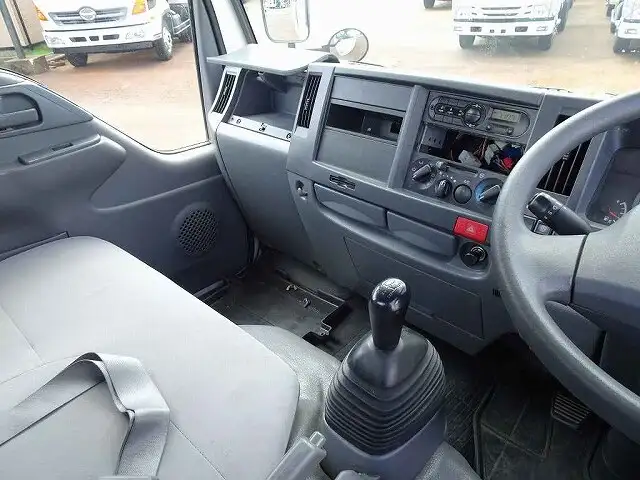 いすゞ エルフ 小型 平ボディ TRG-NHR85A H28の中古トラック画像10