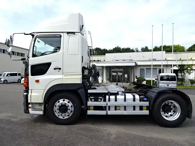 日野 プロフィア 大型 トラクター ハイルーフ 1デフの中古トラック画像6