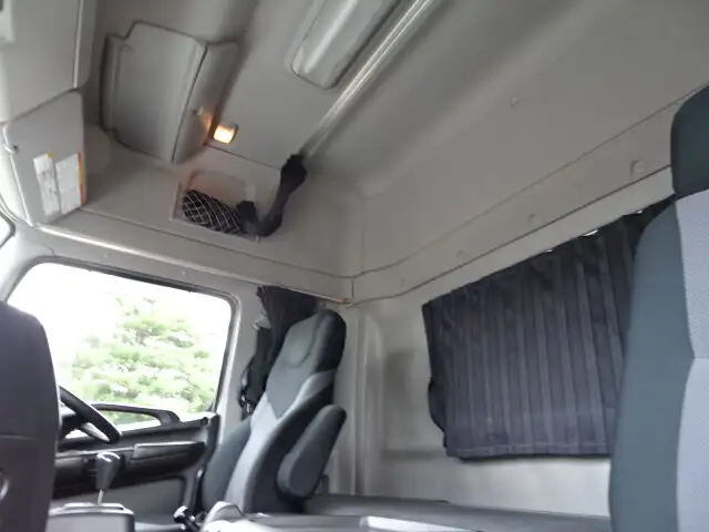 日野 プロフィア 大型 トラクター ハイルーフ 1デフの中古トラック画像16