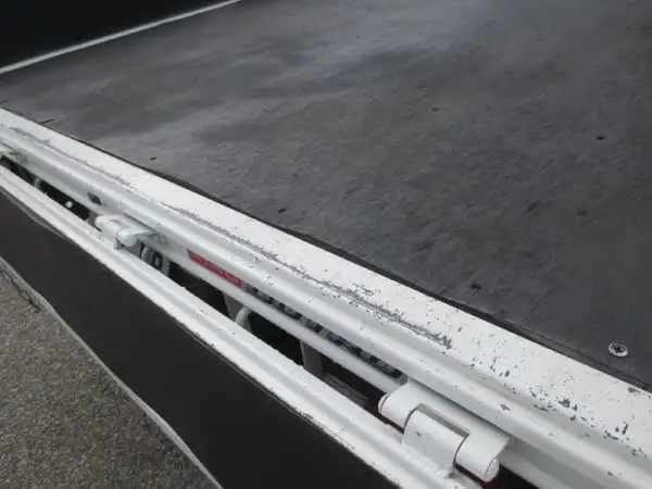 日野 デュトロ 小型 平ボディ Wキャブ 2RG-XZU710Mの中古トラック画像16