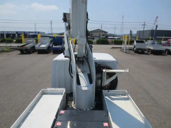 三菱 キャンター 小型 高所・建柱車 高所作業車 電工仕様の中古トラック画像9
