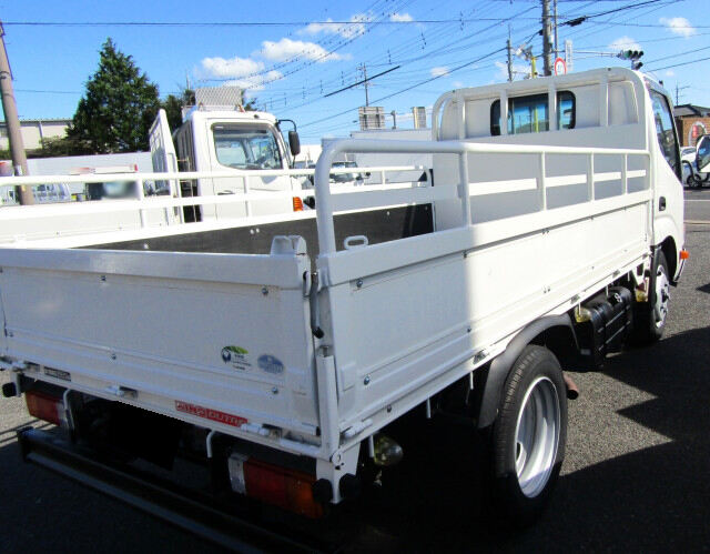 日野 デュトロ 小型 平ボディ 10尺 XZU304M の中古トラック 日野 デュトロ 小型 平ボディ 10尺 XZU304M の中古トラック