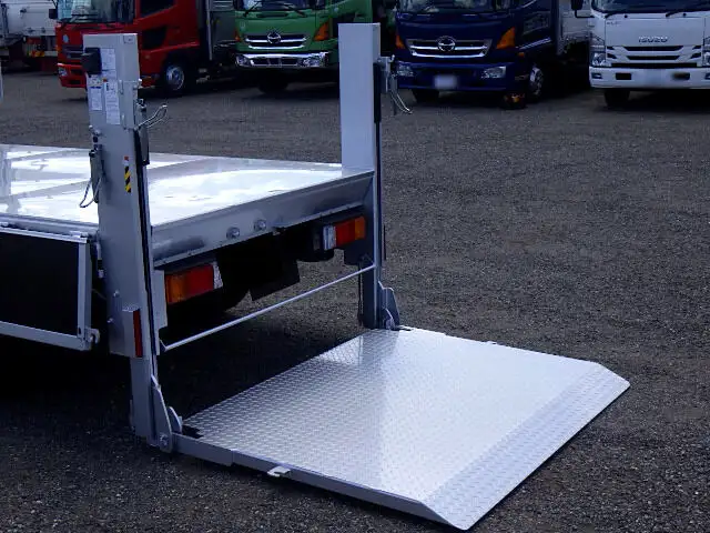 トヨタ トヨエース 小型 平ボディ パワーゲート 床鉄板の中古トラック画像6