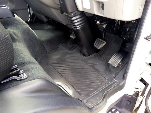 三菱 キャンター 小型 平ボディ 2RG-FBA20 R4の中古トラック画像11