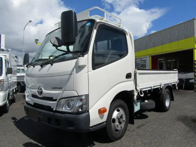トヨタ ダイナ 小型 平ボディ 床鉄板 2RG-XZC605 の中古トラック【車両No.150831】