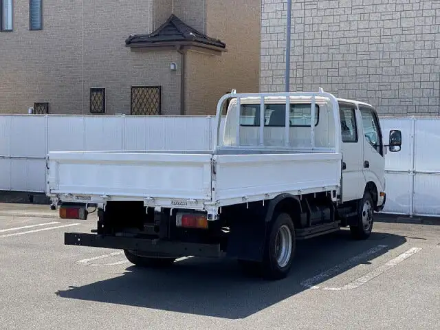 トヨタ ダイナ 小型 平ボディ Wキャブ SKG-XZU695の中古トラック画像4