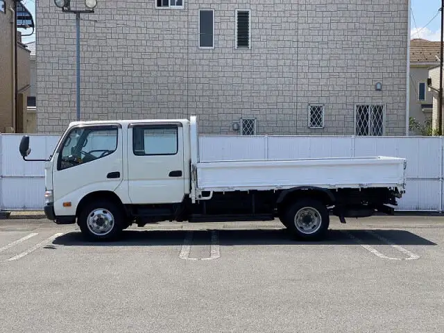 トヨタ ダイナ 小型 平ボディ Wキャブ SKG-XZU695の中古トラック画像7