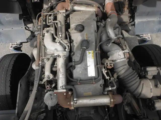 いすゞ ギガ 大型 タンク車 バルク PDG-CYM77Q8の中古トラック画像19