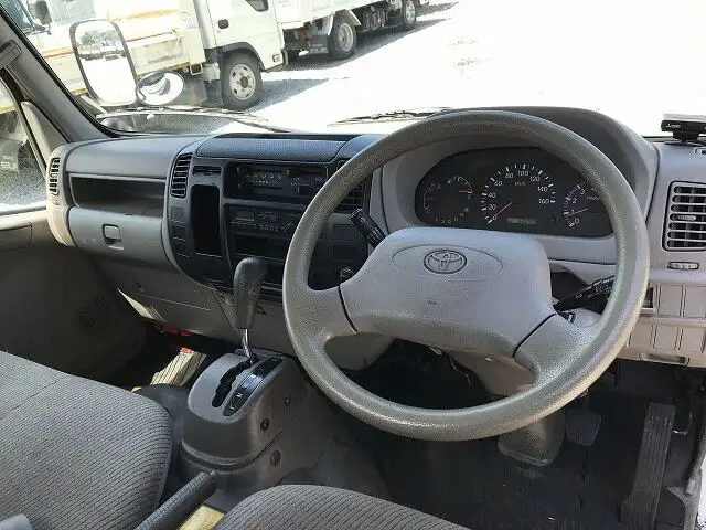 トヨタ ダイナ 小型 平ボディ GE-RZY220 H13の中古トラック画像9