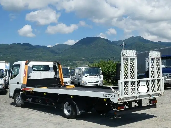 三菱 キャンター 小型 車両重機運搬 ラジコン ウインチの中古トラック画像4