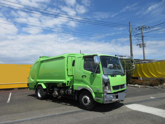 三菱 ファイター 中型 パッカー車 プレス式 ベッド｜画像2