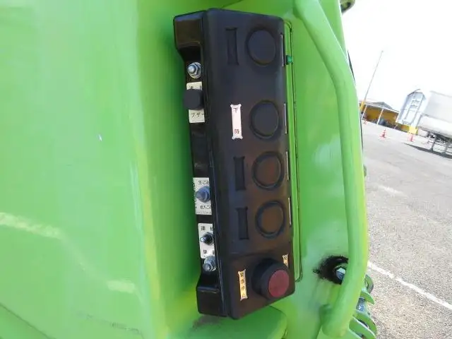 三菱 ファイター 中型/増トン パッカー車 プレス式 ベッドの中古トラック画像13
