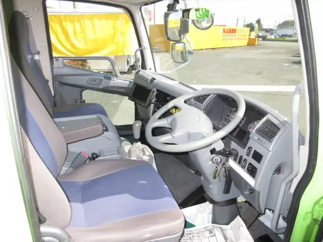 三菱 ファイター 中型/増トン パッカー車 プレス式 ベッドの中古トラック画像14