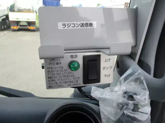 三菱 キャンター 小型 ダンプ ローダー 2RG-FBA60の中古トラック画像13