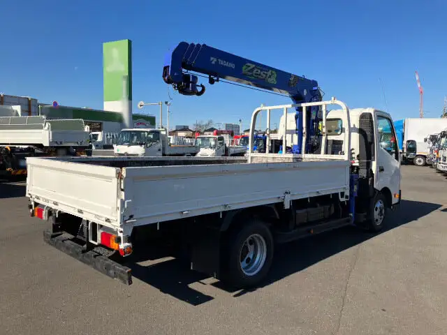 トヨタ ダイナ 小型 クレーン付 床鉄板 4段の中古トラック画像2
