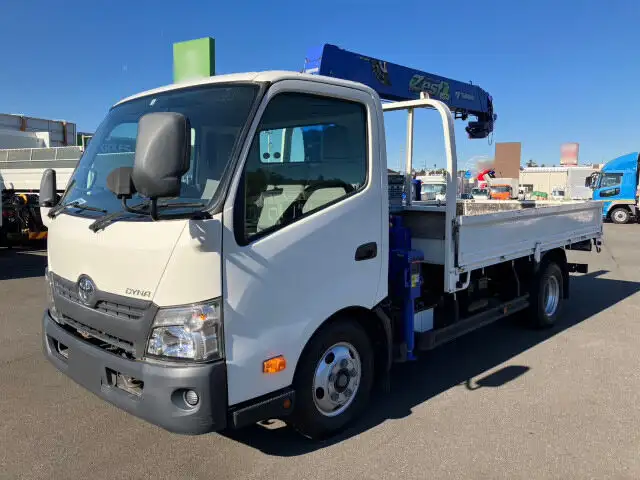トヨタ ダイナ 小型 クレーン付 床鉄板 4段の中古トラック画像1