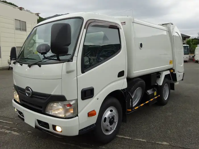 日野 デュトロ 小型 パッカー車 回転ダンプ式 TKG-XZU600Xの中古トラック画像1
