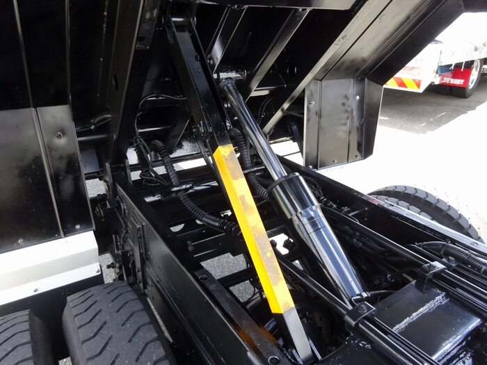 日野 デュトロ 小型 パッカー車 回転ダンプ式 TKG-XZU600X｜画像10