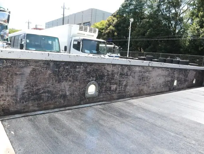 日野 デュトロ 小型 クレーン付 4段 ラジコンの中古トラック画像5