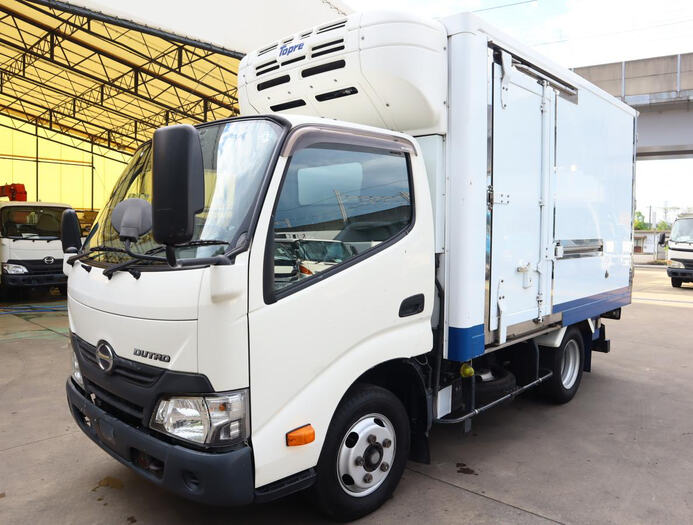 日野 デュトロ 小型 冷凍冷蔵 10尺 TPG-XZC605M